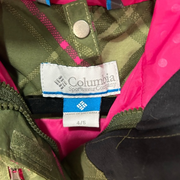 Columbia Green and Pink Hooded Jacket - Picture 4 of 4